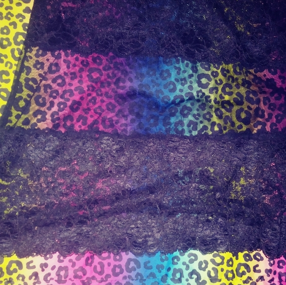 VS Lace Teddy - Picture 6 of 10